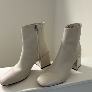 Dolce Vita ivory leather boots